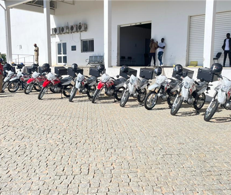 Entrega de motorizadas nas províncias da Huíla e Lunda Sul (7 of 8)